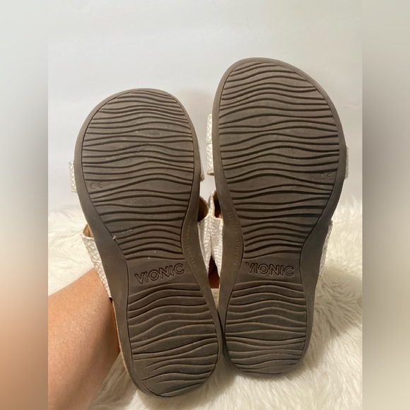 Vionic Kylar Sandals - Picture 6 of 6